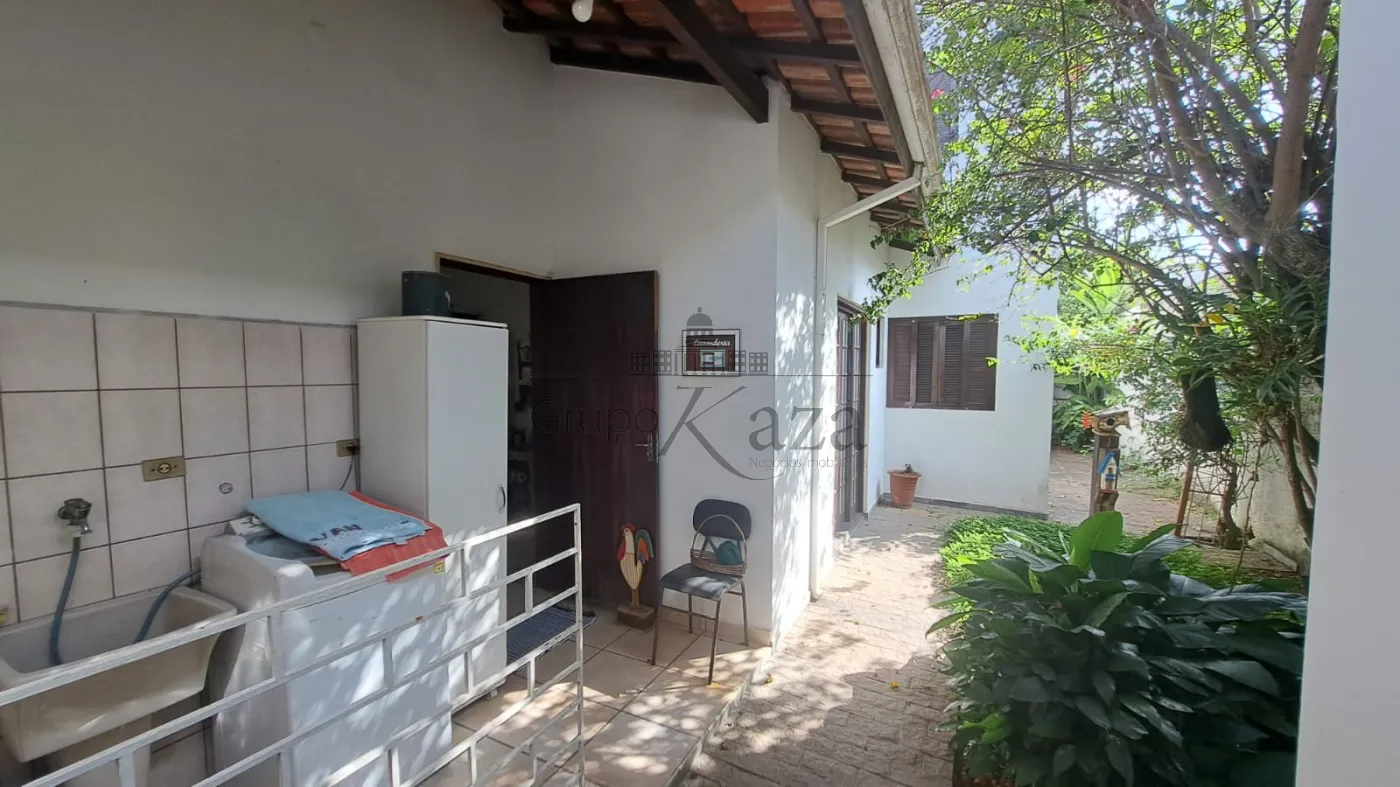 Foto 22 de Casa Padrão em Jardim Santa Maria, Jacareí - imagem 22