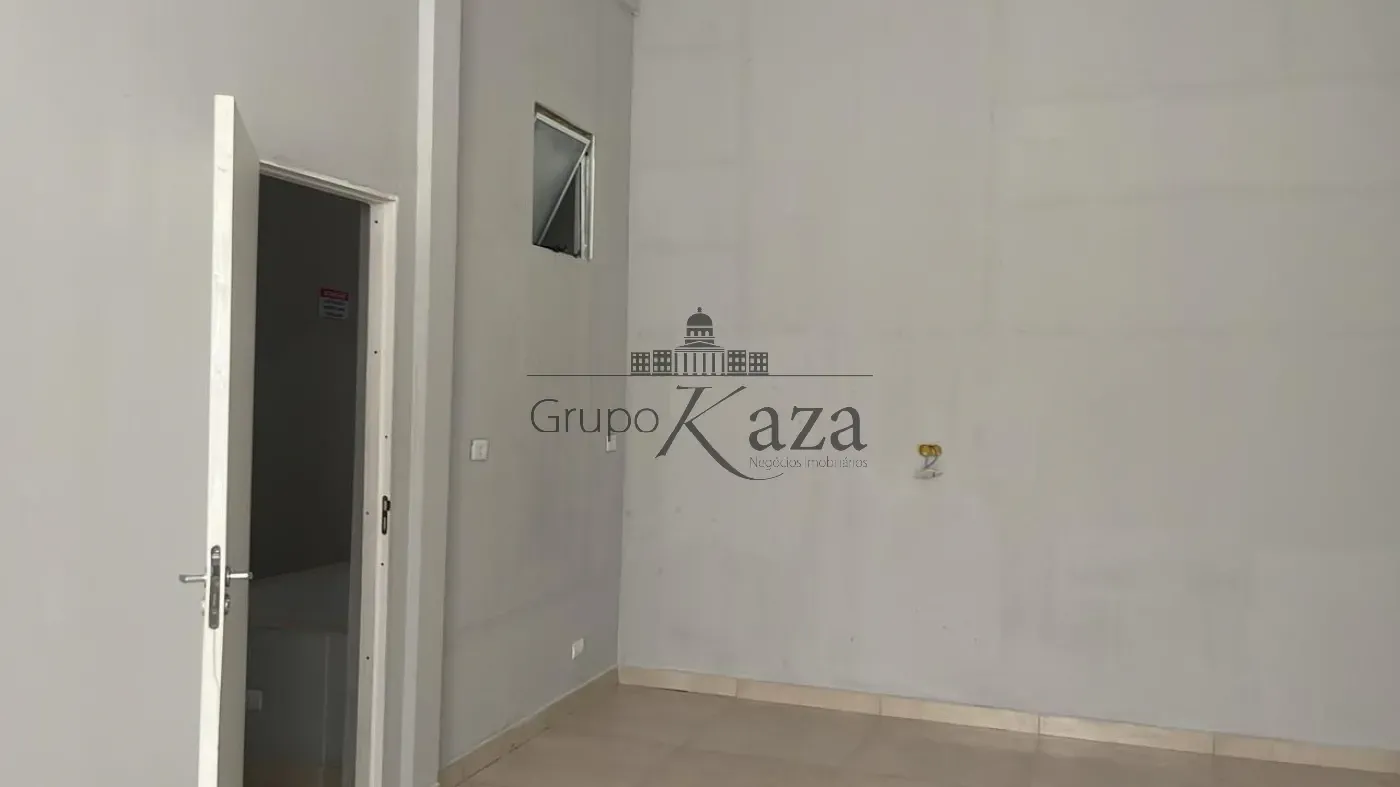 Foto 3 de Comercial Sala em Jardim Colonia, Jacareí - imagem 3