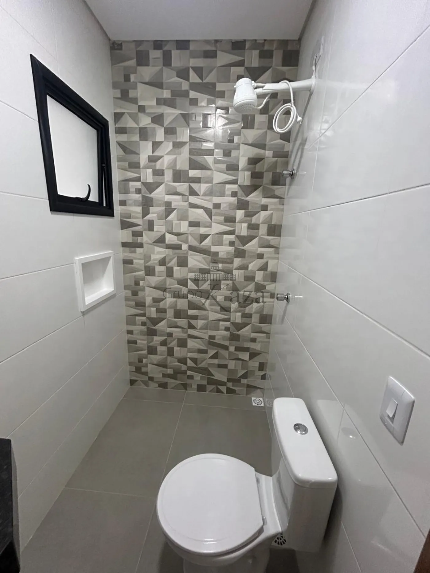 Foto 14 de Casa Padrão em Vila Santos, Caçapava - imagem 14