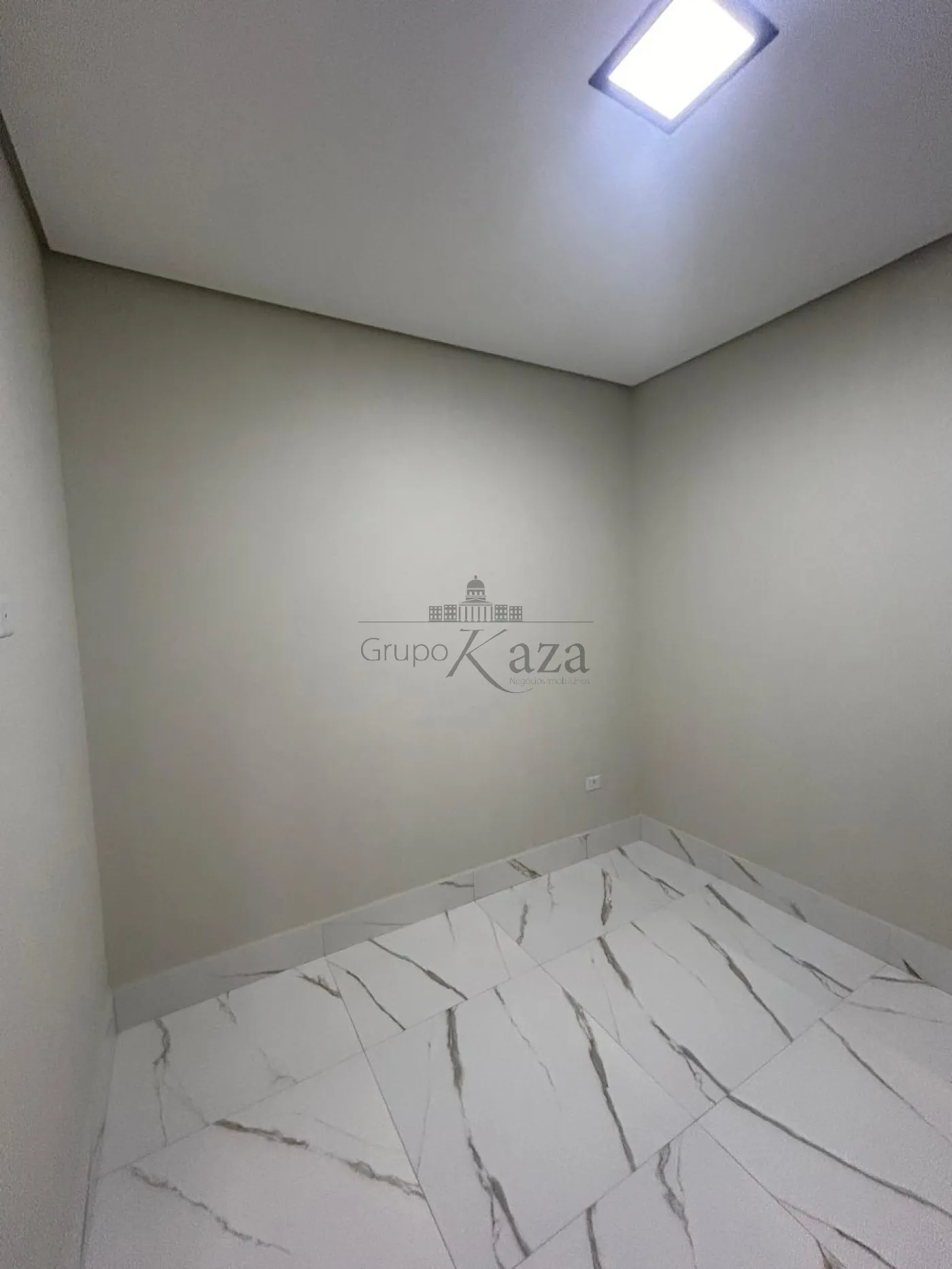 Foto 16 de Casa Padrão em Vila Santos, Caçapava - imagem 16