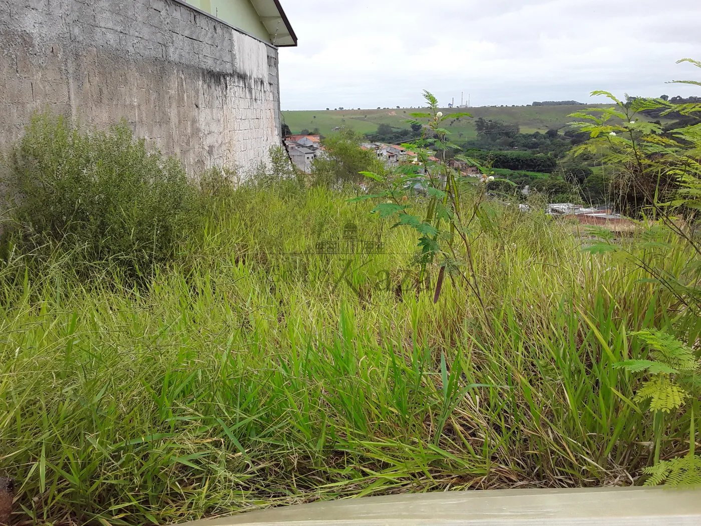 Foto 2 de Terreno Padrão em Jardim dos Bandeirantes, São José dos Campos - imagem 2