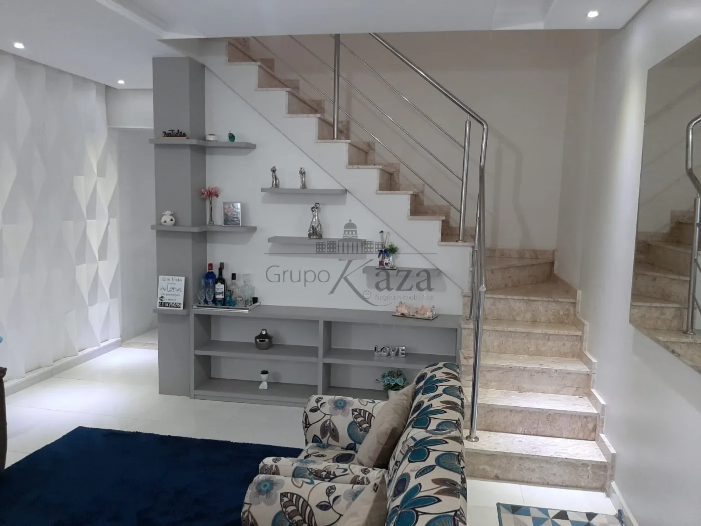 Foto 4 de Casa Sobrado em Jardim Santa Marina, Jacareí - imagem 4