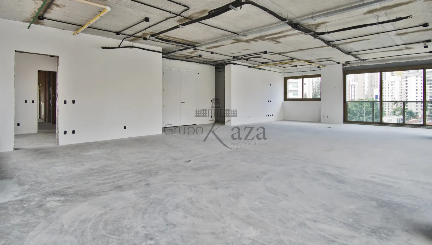 Foto 15 de Apartamento Padrão em Vila Nova Conceição, São Paulo - imagem 15
