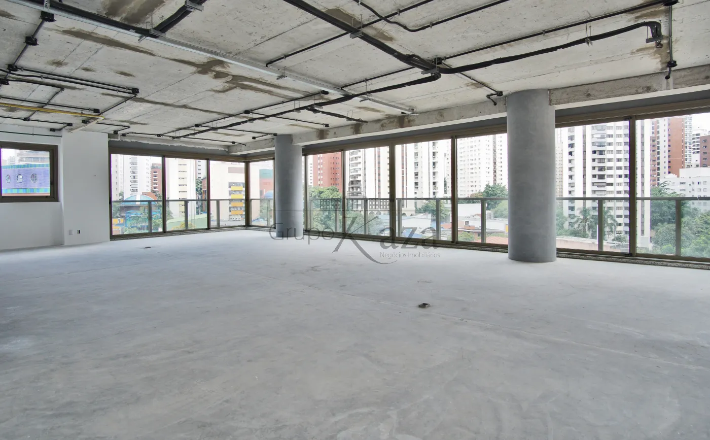 Foto 1 de Apartamento Padrão em Vila Nova Conceição, São Paulo - imagem 1