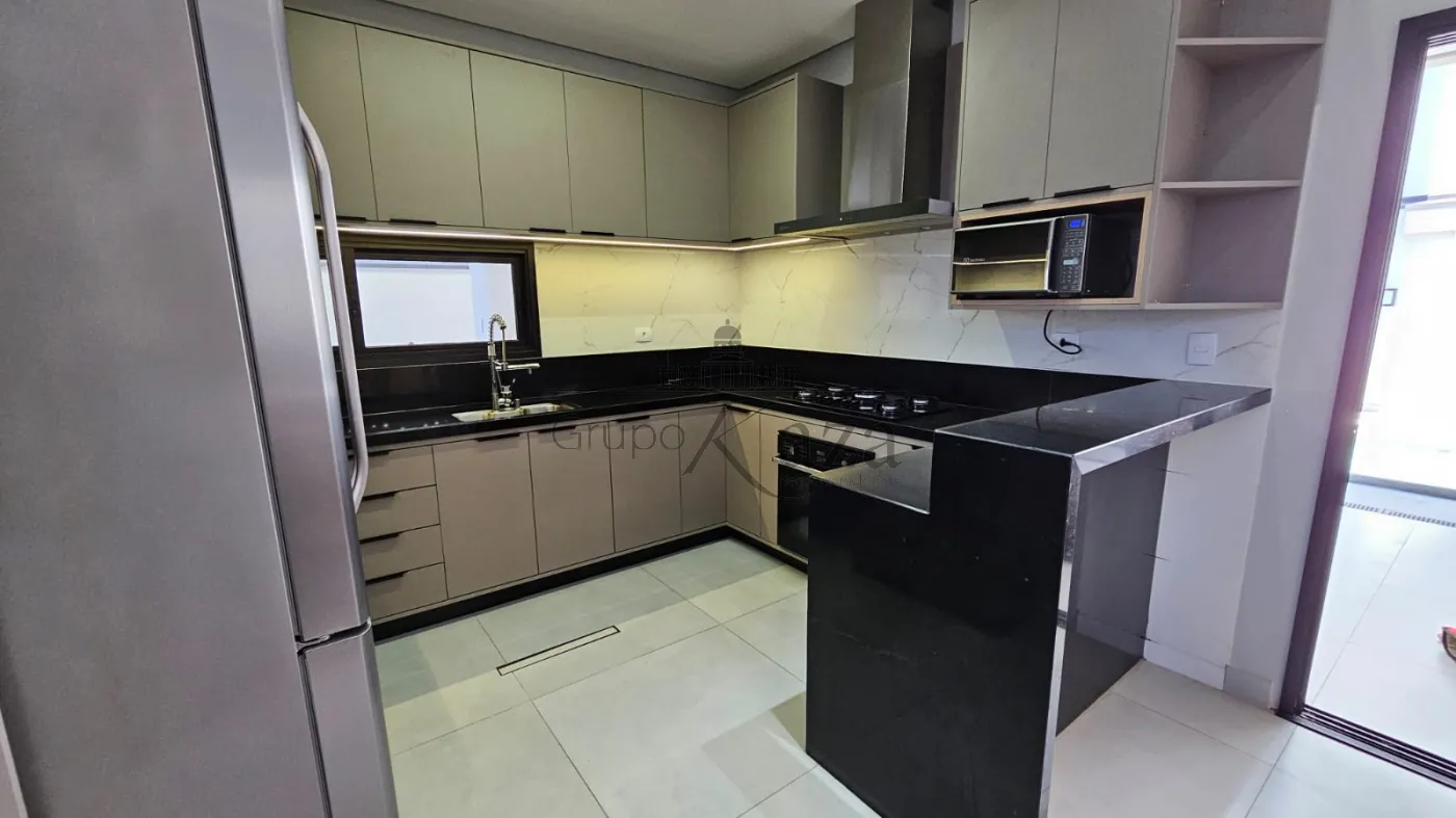 Foto 3 de Casa Condomínio em Jardim Califórnia, Jacareí - imagem 3