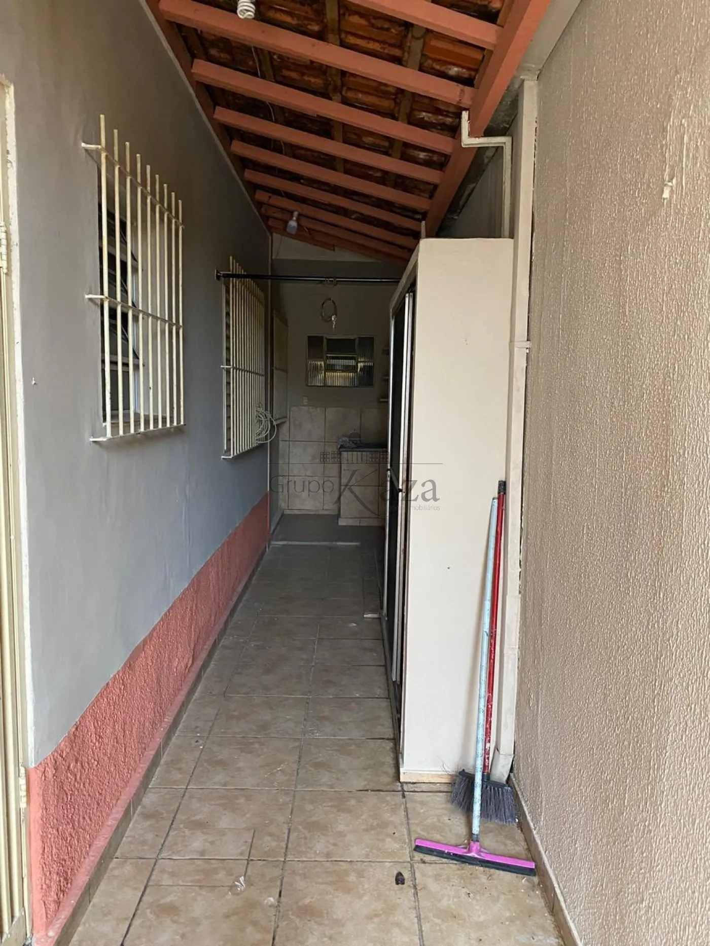 Foto 22 de Casa Padrão em Jardim Motorama, São José dos Campos - imagem 22