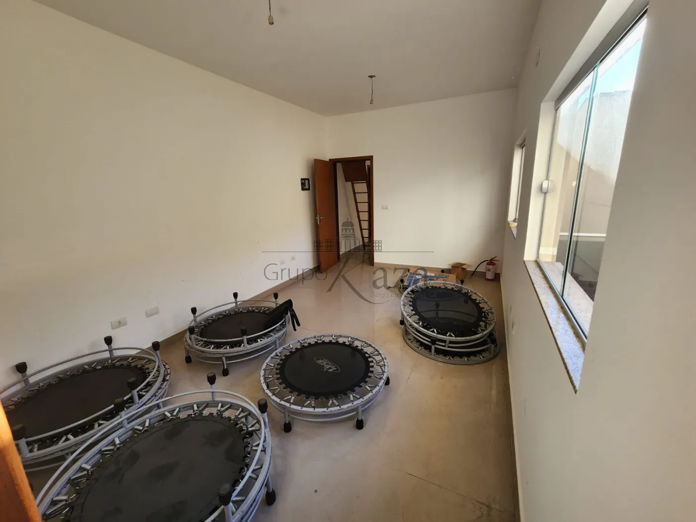 Foto 2 de Comercial Sobreloja em Loteamento Residencial Vista Linda, São José dos Campos - imagem 2