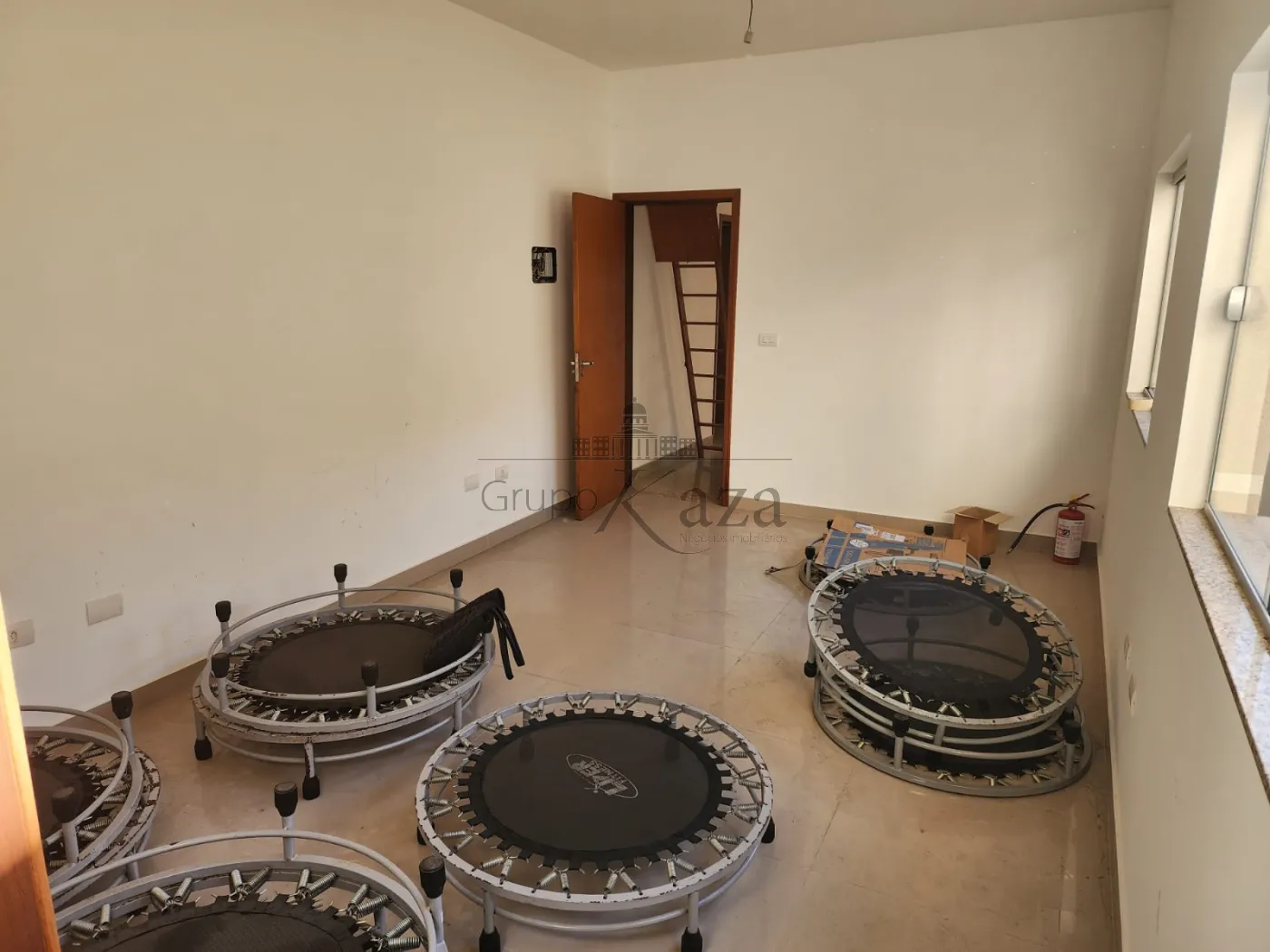 Foto 1 de Comercial Sobreloja em Loteamento Residencial Vista Linda, São José dos Campos - imagem 1
