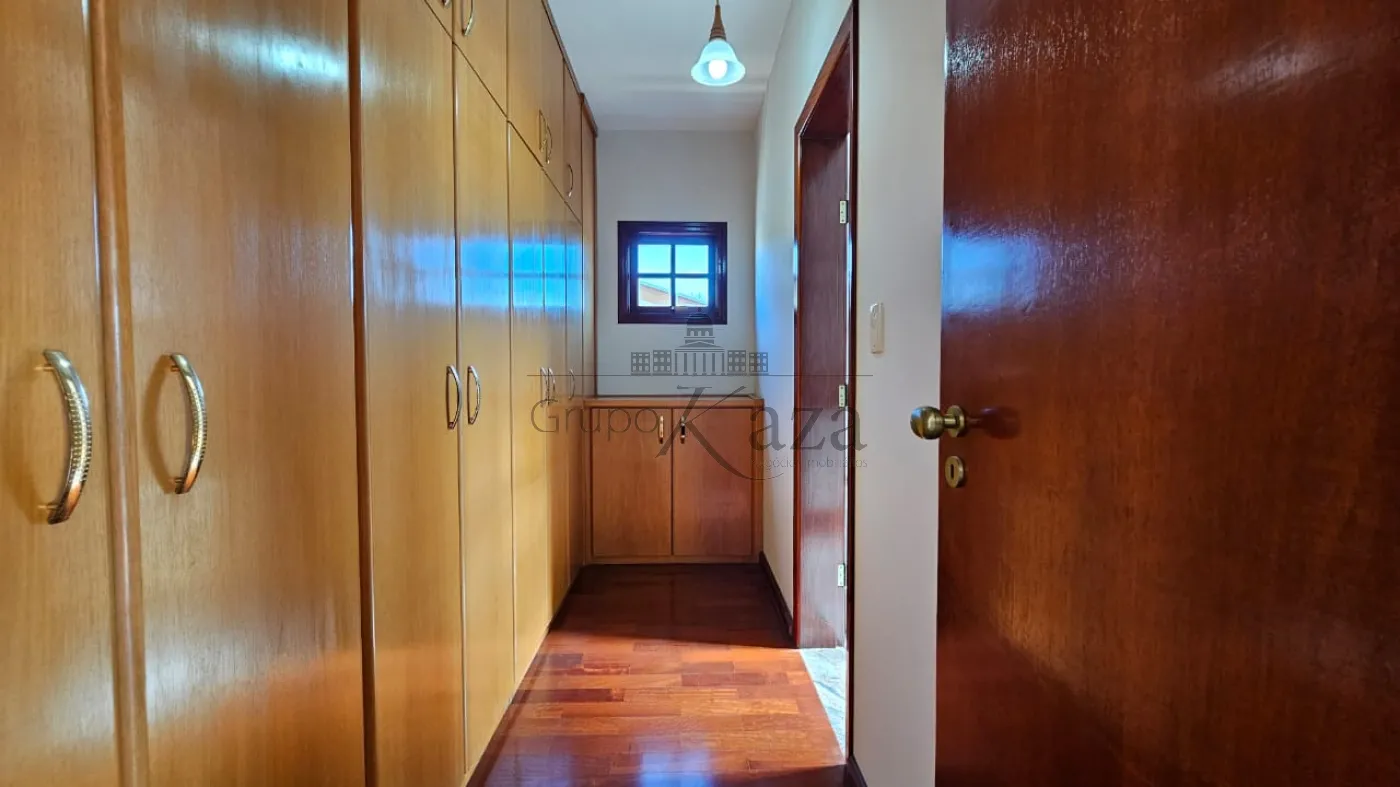 Foto 21 de Casa Sobrado em Jardim Santa Maria, Jacareí - imagem 21