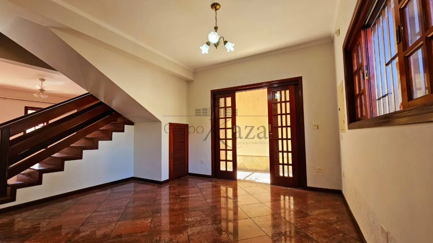 Foto 3 de Casa Sobrado em Jardim Santa Maria, Jacareí - imagem 3