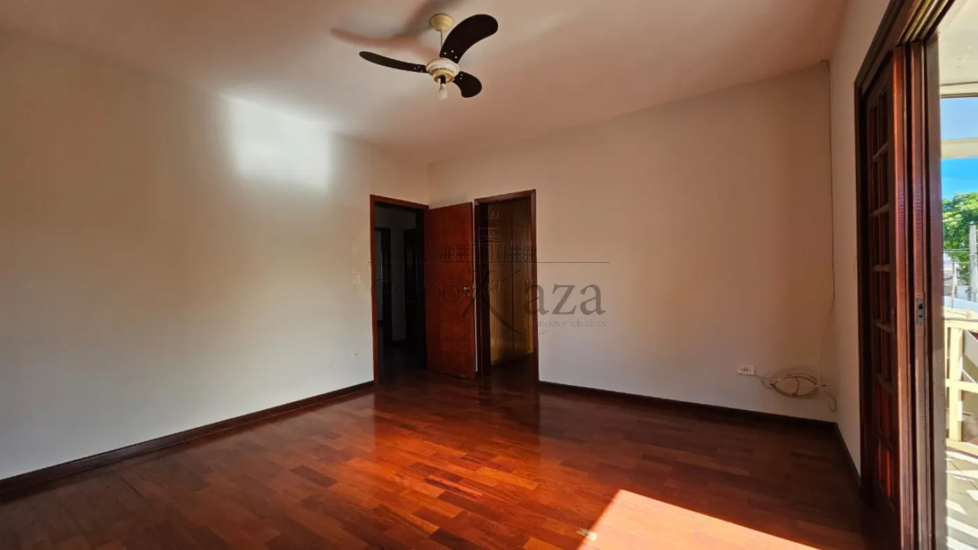 Foto 18 de Casa Sobrado em Jardim Santa Maria, Jacareí - imagem 18