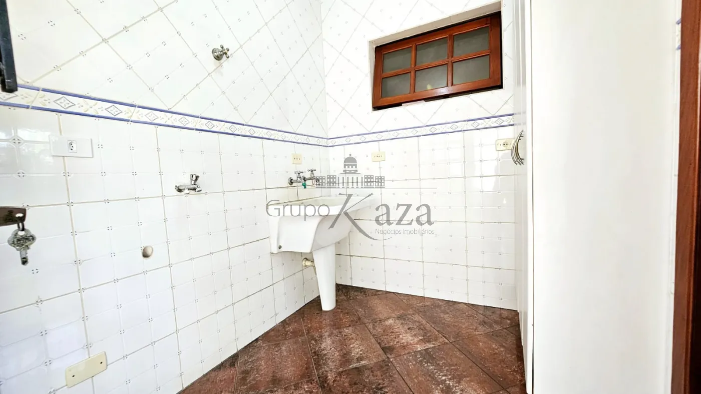Foto 26 de Casa Sobrado em Jardim Santa Maria, Jacareí - imagem 26