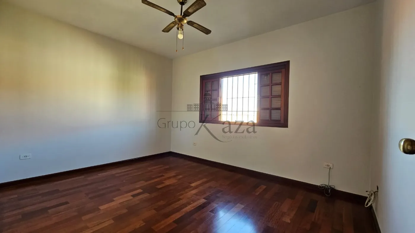 Foto 15 de Casa Sobrado em Jardim Santa Maria, Jacareí - imagem 15