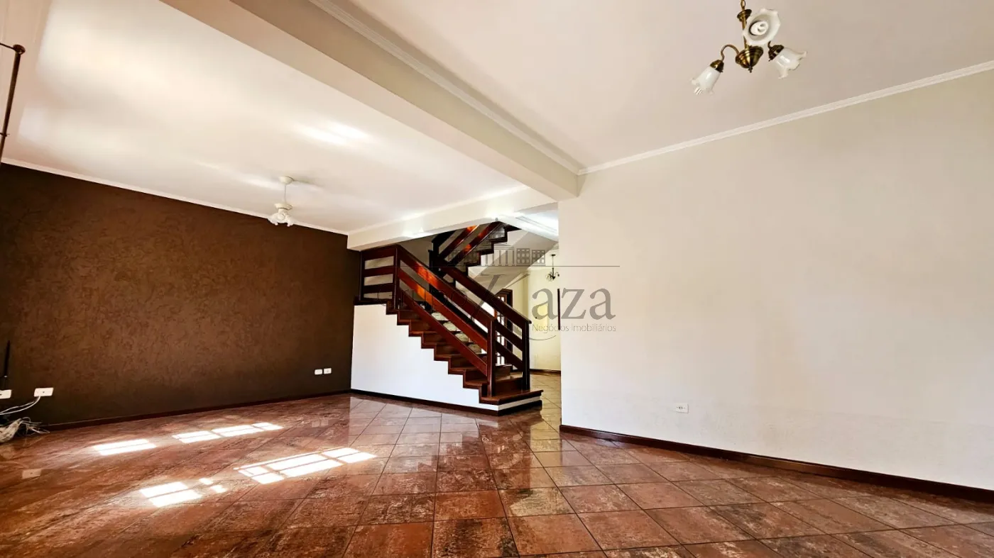 Foto 6 de Casa Sobrado em Jardim Santa Maria, Jacareí - imagem 6