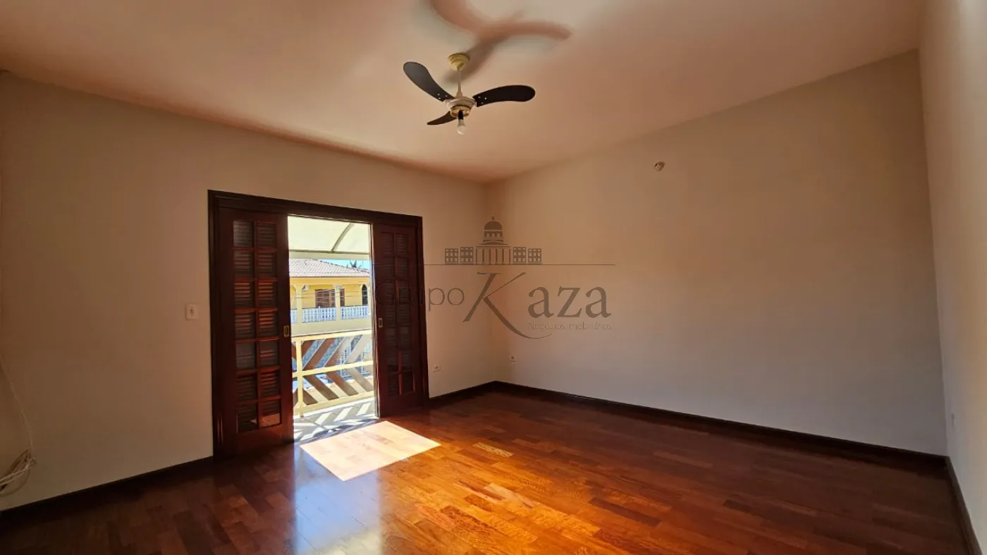 Foto 17 de Casa Sobrado em Jardim Santa Maria, Jacareí - imagem 17