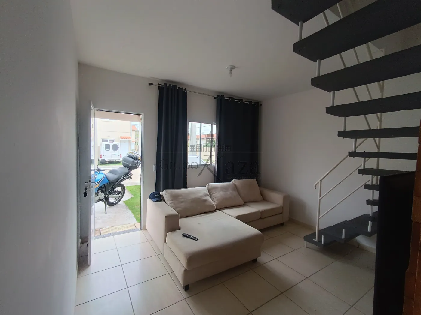 Foto 2 de Casa Condomínio em Jardim São Judas Tadeu, São José dos Campos - imagem 2