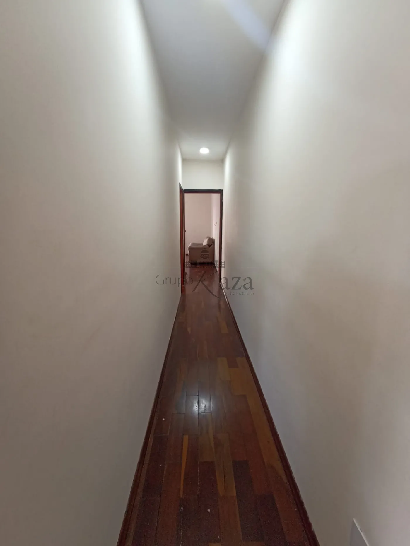 Foto 9 de Casa Sobrado em Jardim Sul, São José dos Campos - imagem 9
