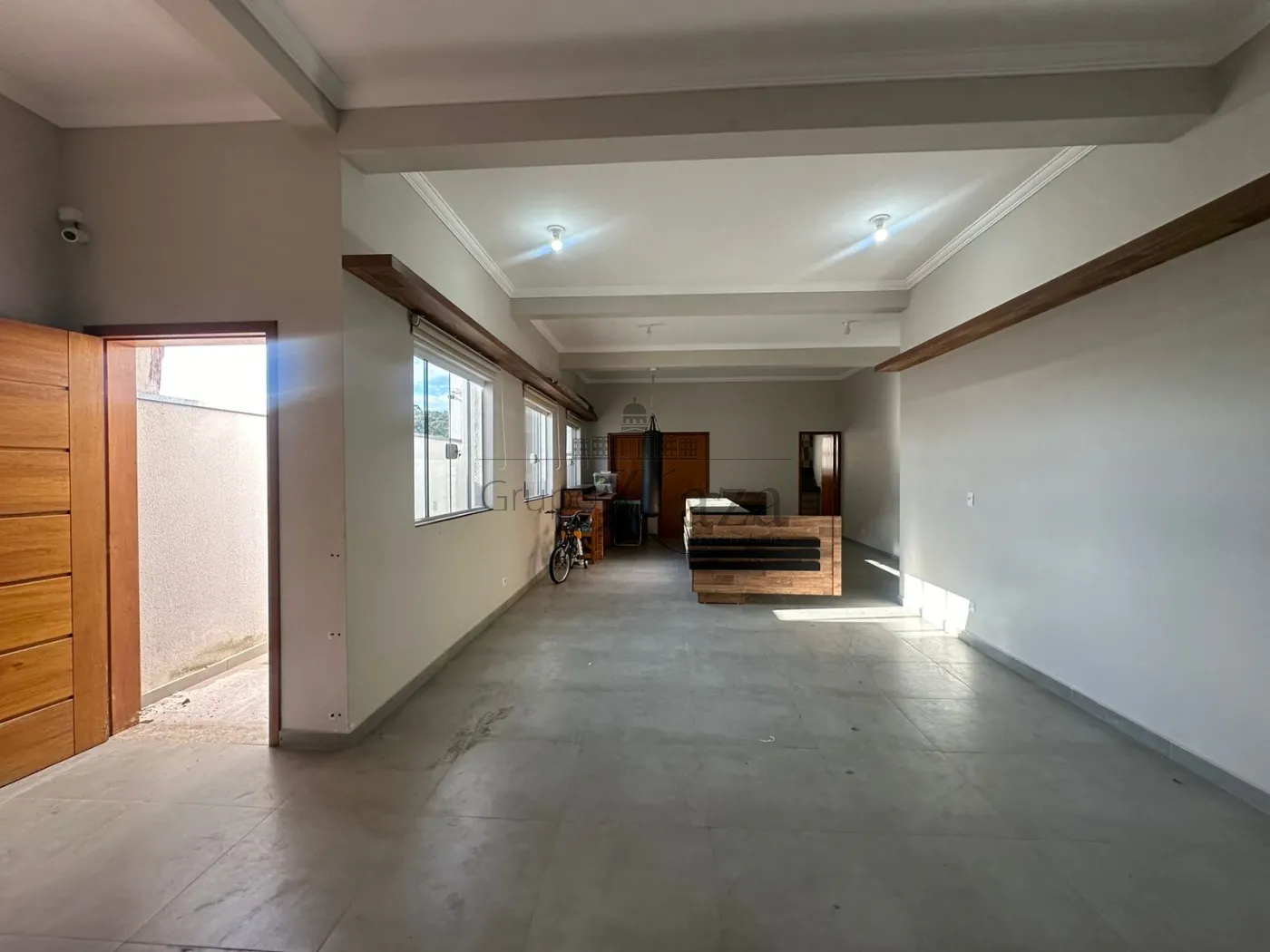 Foto 2 de Casa Padrão em Jardim Santa Júlia, São José dos Campos - imagem 2