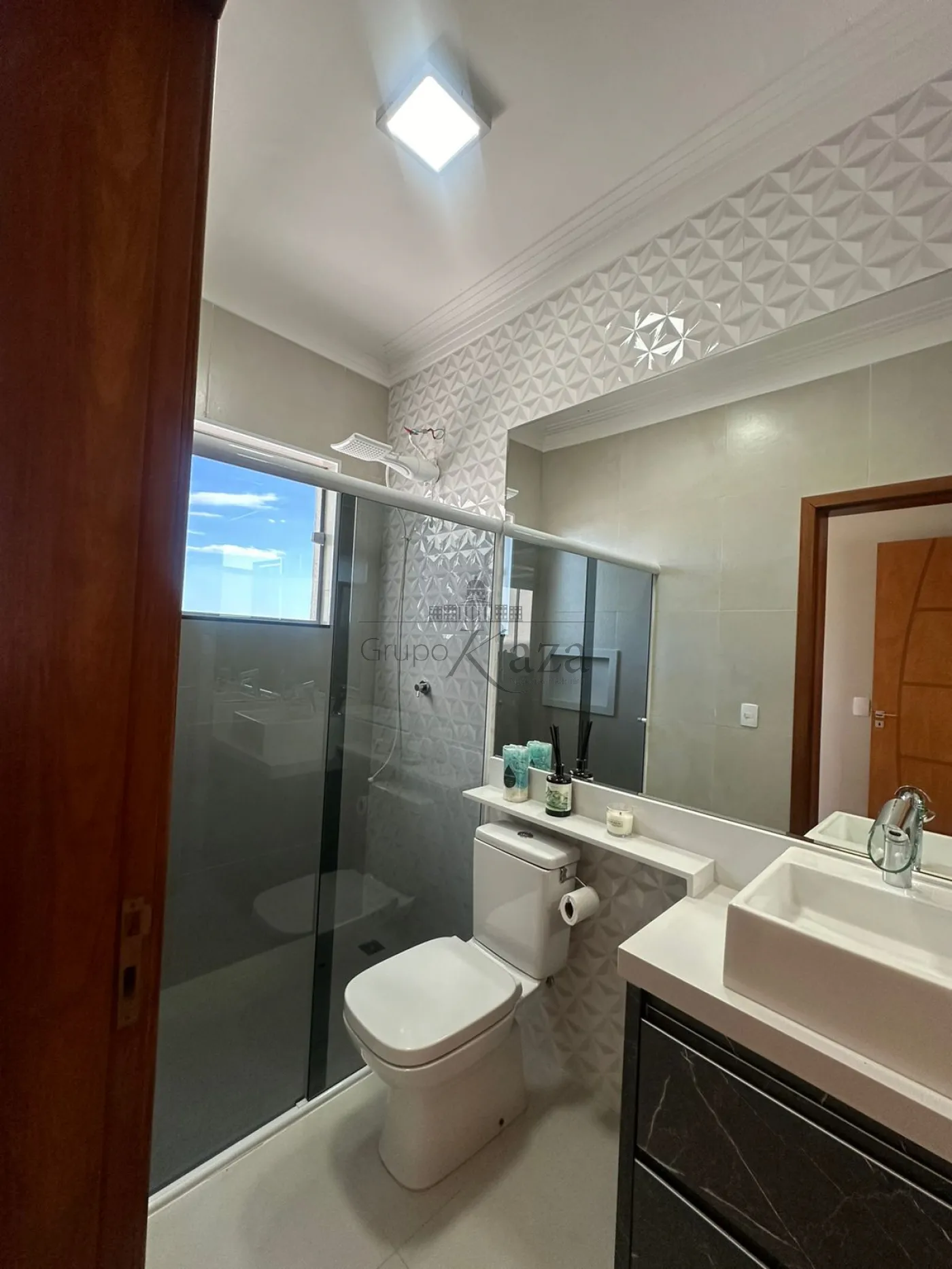 Foto 9 de Casa Padrão em Jardim Santa Júlia, São José dos Campos - imagem 9