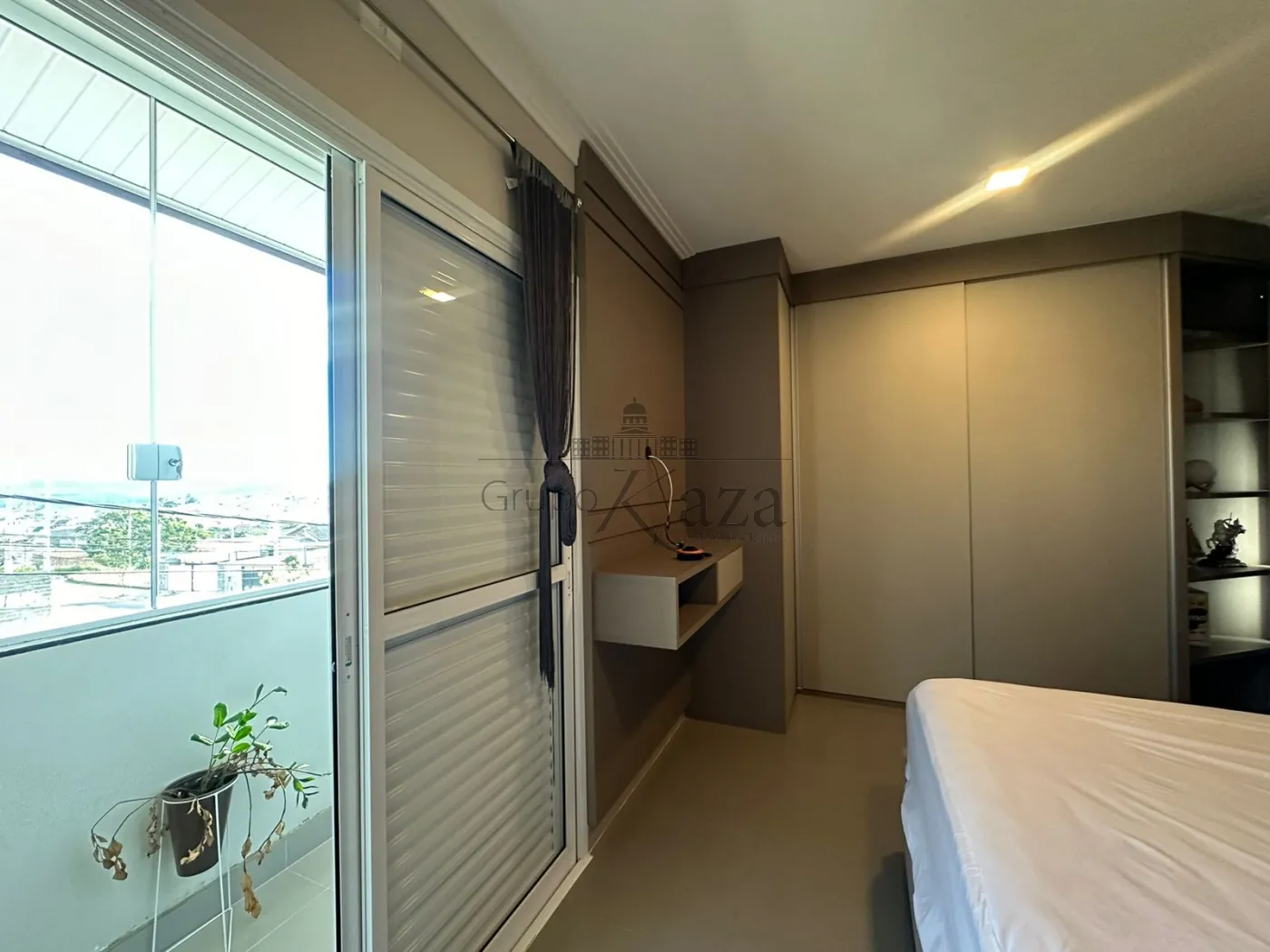 Foto 7 de Casa Padrão em Jardim Santa Júlia, São José dos Campos - imagem 7
