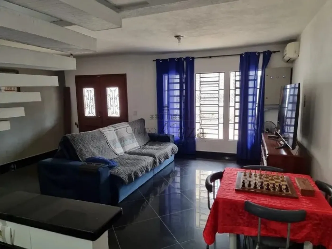 Foto 2 de Casa Sobrado em Jardim Pereira do Amparo, Jacareí - imagem 2 Foto 2 de Casa Sobrado em Jardim Pereira do Amparo, Jacareí - imagem 2