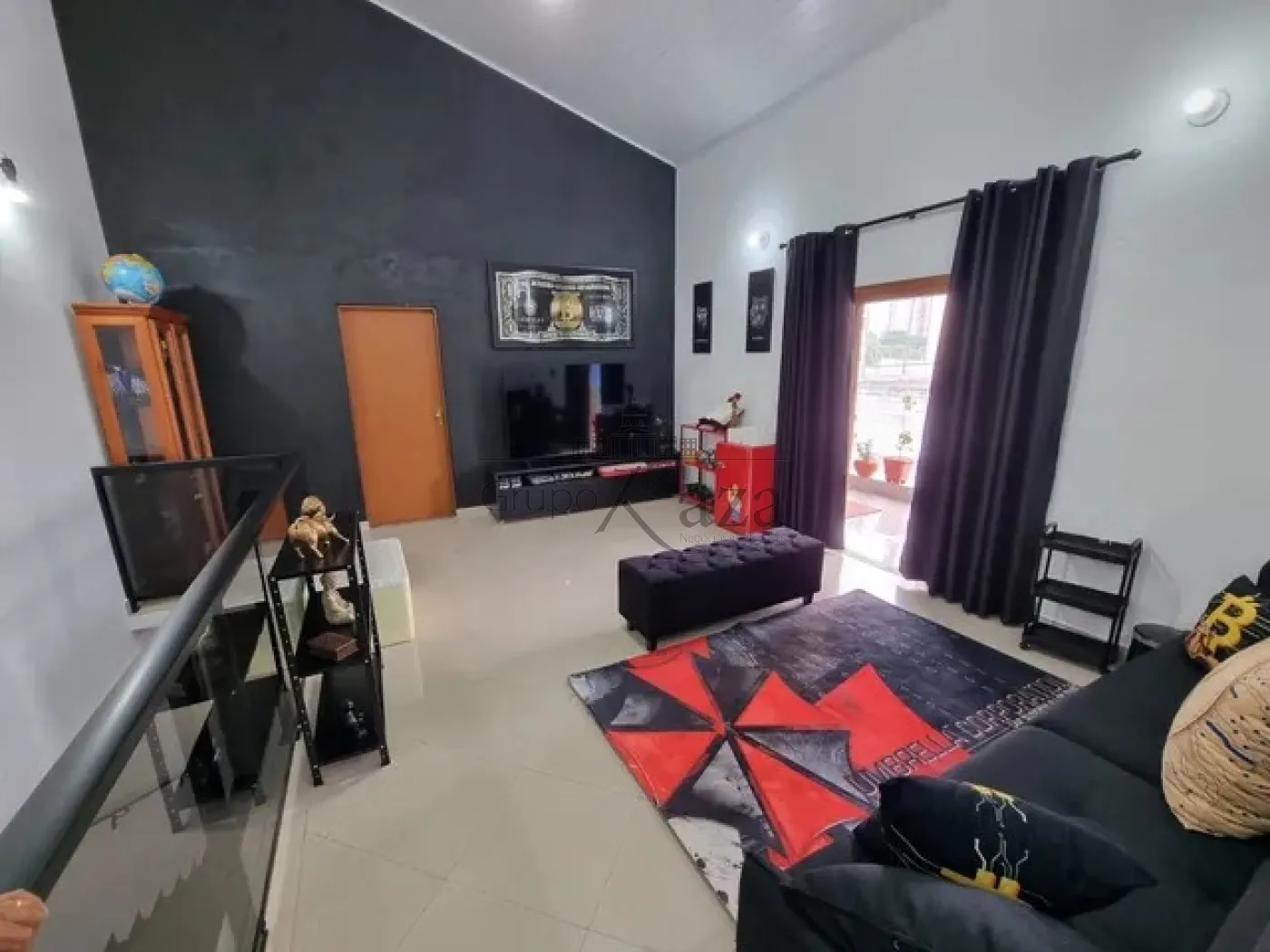 Foto 1 de Casa Sobrado em Jardim Pereira do Amparo, Jacareí - imagem 1 Foto 1 de Casa Sobrado em Jardim Pereira do Amparo, Jacareí - imagem 1