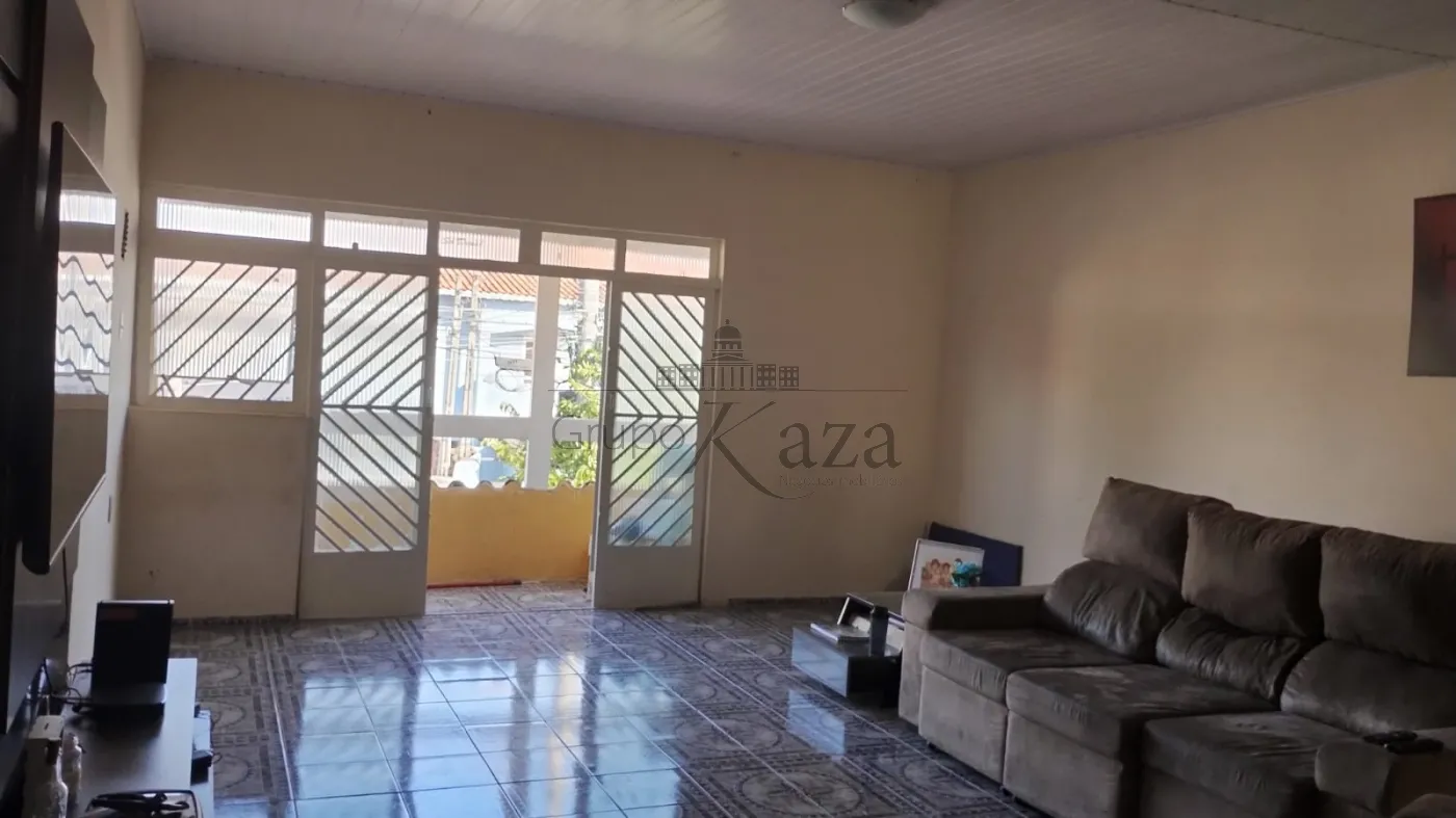 Foto 1 de Casa Sobrado em Conjunto Residencial Galo Branco, São José dos Campos - imagem 1