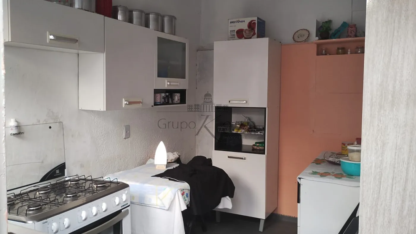 Foto 6 de Casa Sobrado em Conjunto Residencial Galo Branco, São José dos Campos - imagem 6