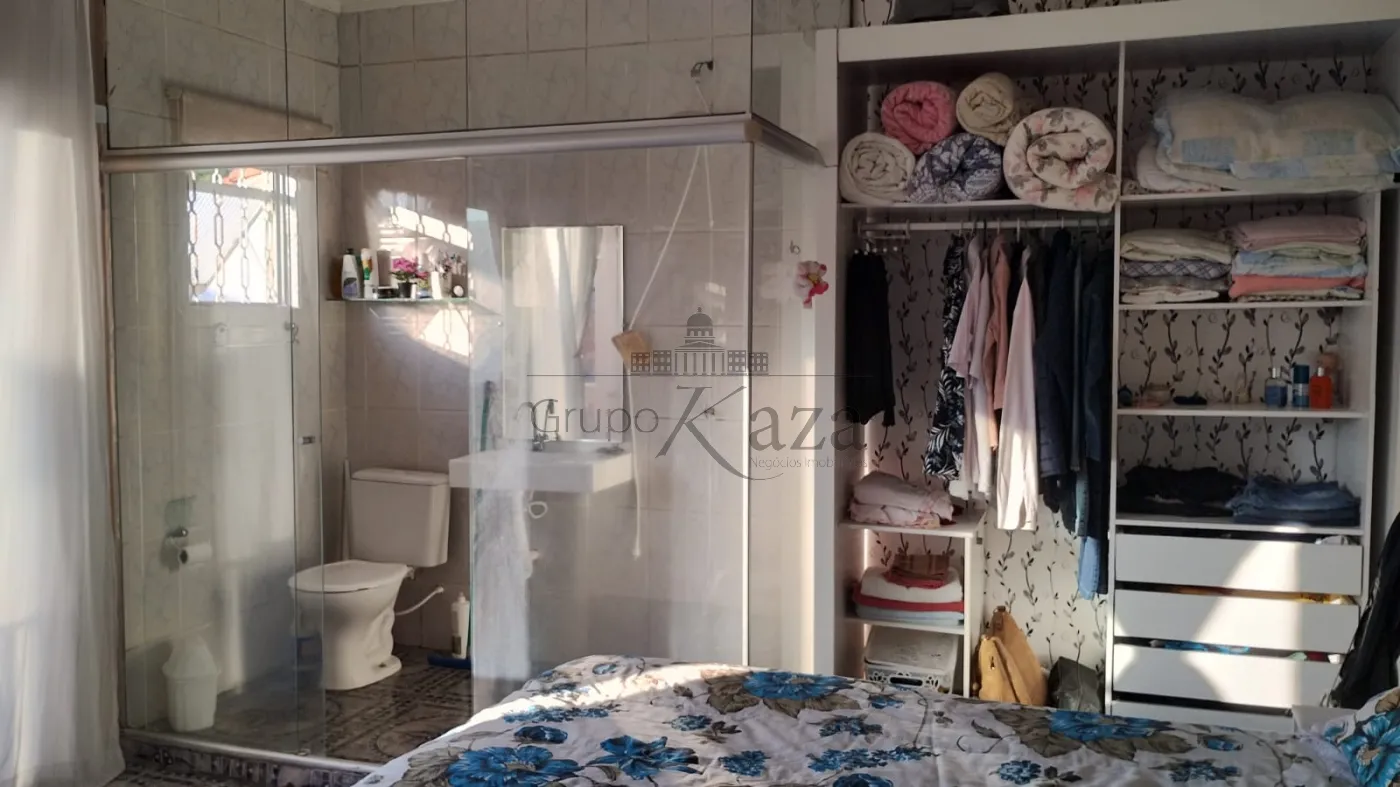 Foto 8 de Casa Sobrado em Conjunto Residencial Galo Branco, São José dos Campos - imagem 8