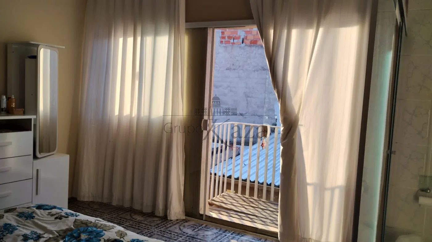 Foto 9 de Casa Sobrado em Conjunto Residencial Galo Branco, São José dos Campos - imagem 9