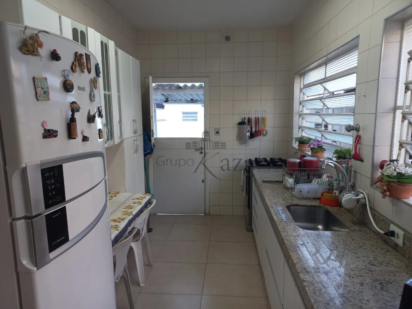 Foto 4 de Casa Comercial  Residencial em Vila Maria, São José dos Campos - imagem 4