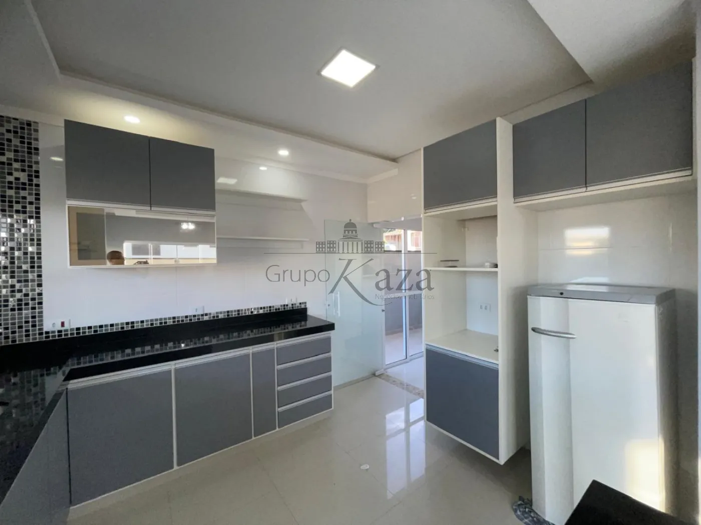 Foto 6 de Casa Condomínio em Jardim Panorama, Jacareí - imagem 6