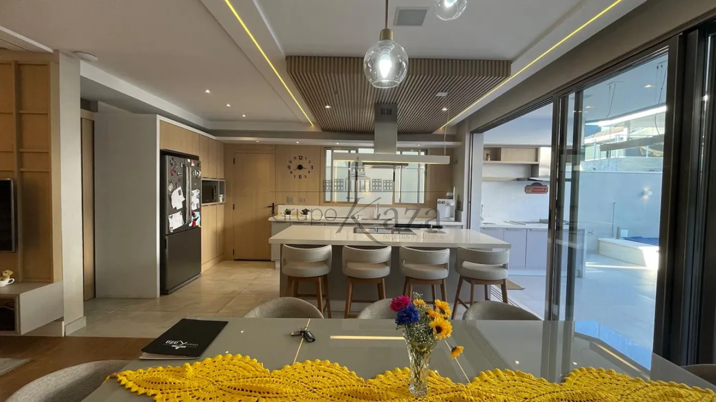 Foto 4 de Casa Condomínio em Parque Califórnia, Jacareí - imagem 4