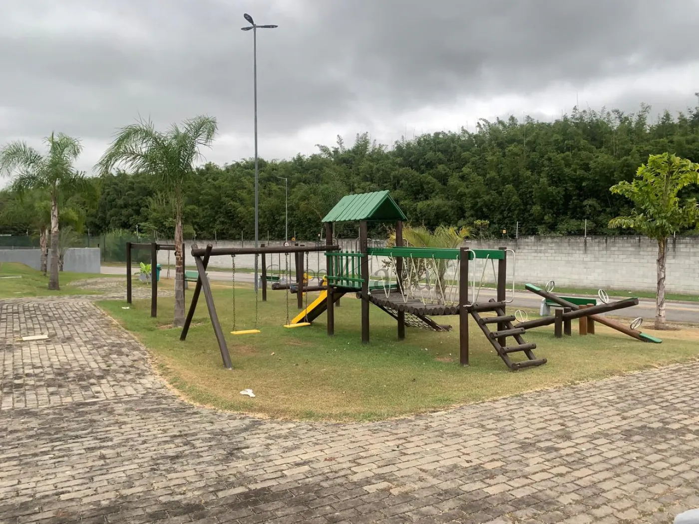 Foto 9 de Terreno Condomínio em Residencial Colinas do Paratehy, São José dos Campos - imagem 9