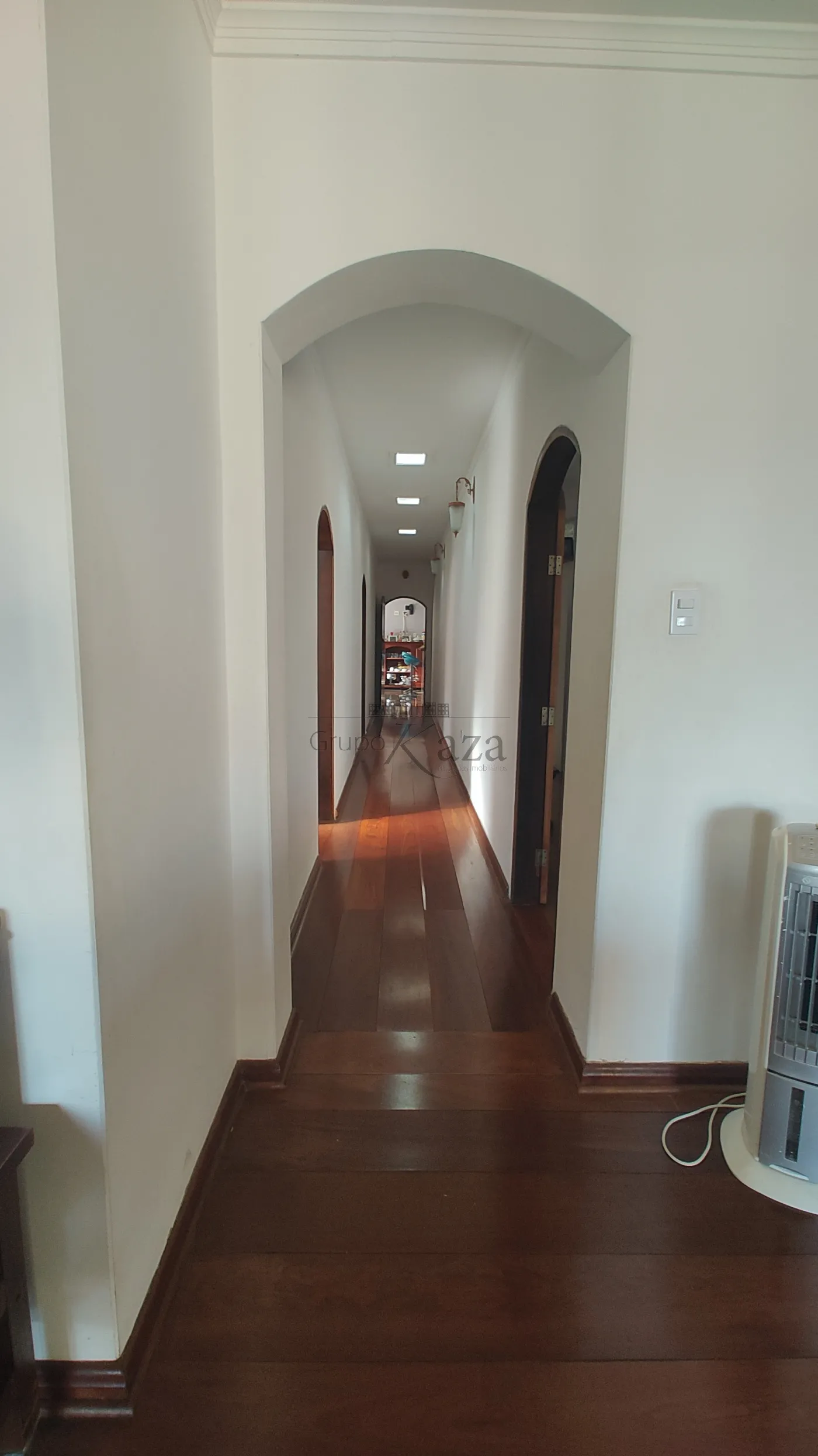 Foto 5 de Casa Sobrado em Jardim das Industrias, Jacareí - imagem 5