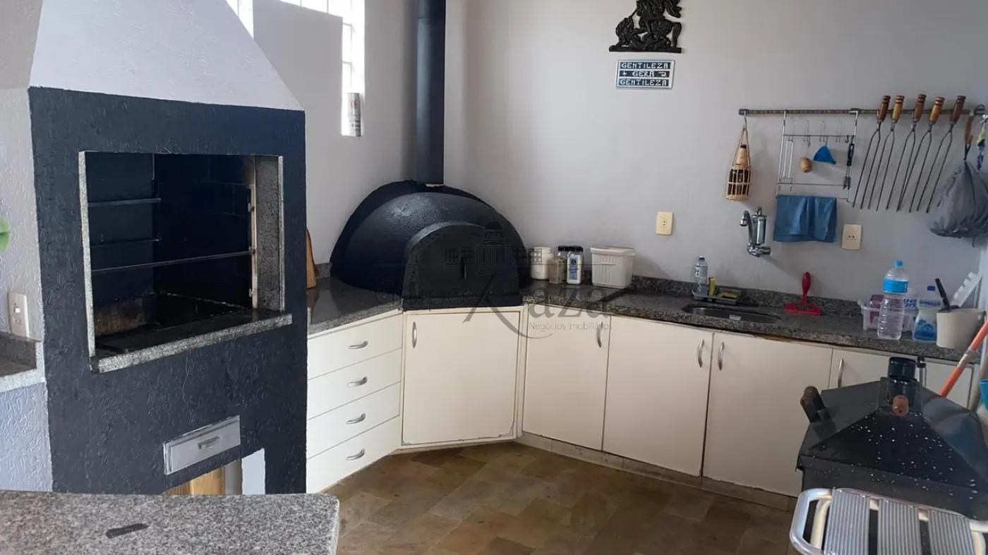 Foto 8 de Casa Condomínio em Jardim das Colinas, São José dos Campos - imagem 8