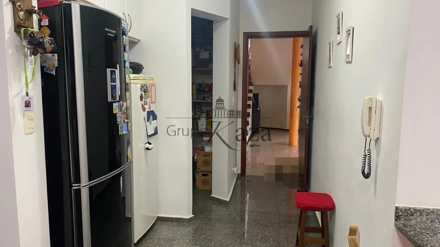 Foto 7 de Casa Condomínio em Jardim das Colinas, São José dos Campos - imagem 7