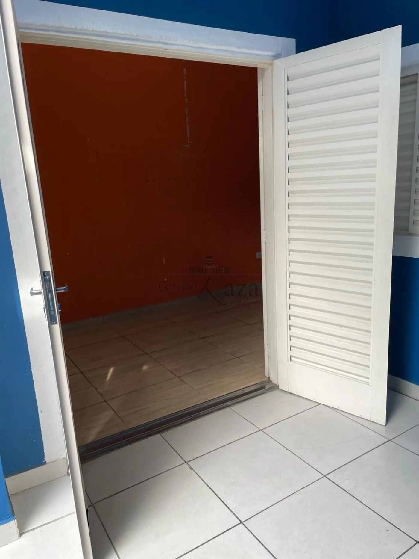 Foto 23 de Casa Comercial  Residencial em Parque Imperial, Jacareí - imagem 23