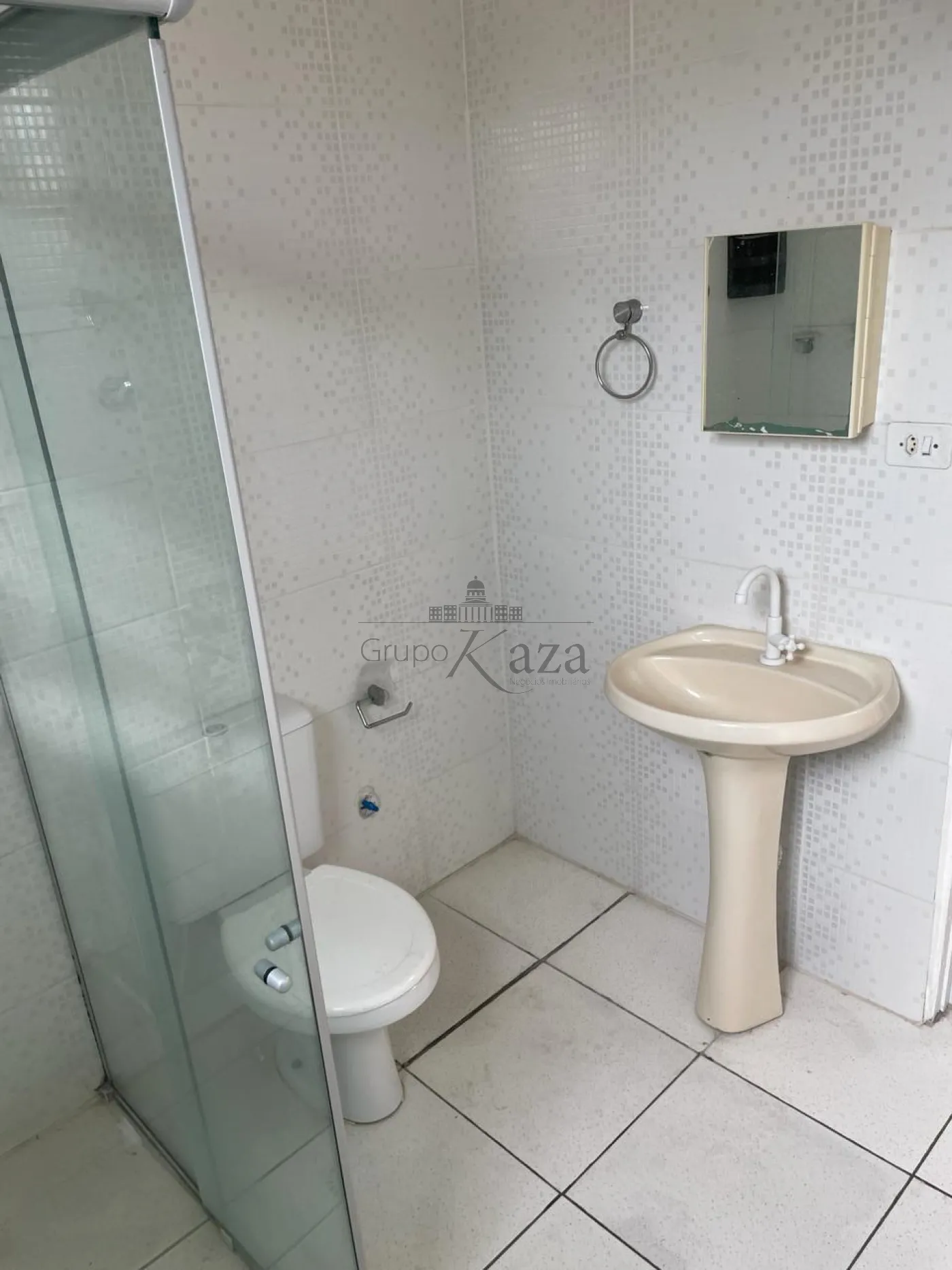 Foto 33 de Casa Comercial  Residencial em Parque Imperial, Jacareí - imagem 33