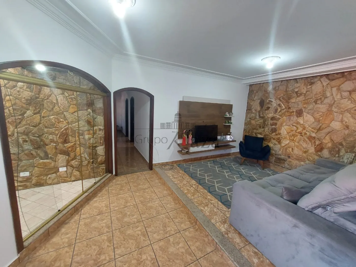 Foto 3 de Casa Padrão em Vila Formosa, Jacareí - imagem 3