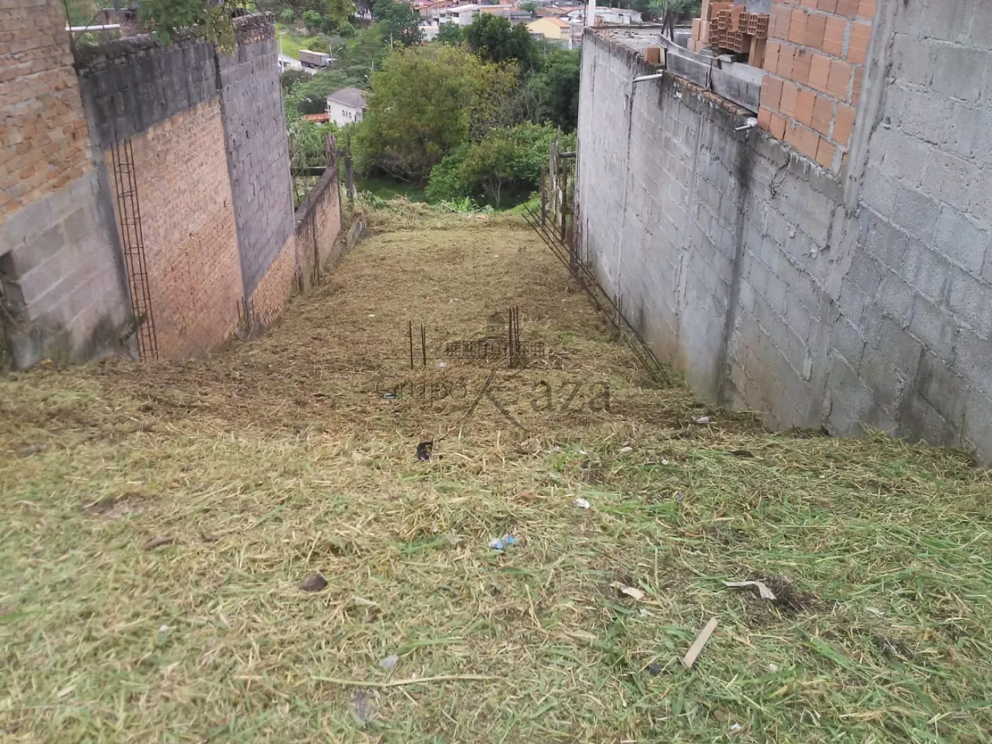Foto 1 de Terreno Padrão em Parque Imperial, Jacareí - imagem 1