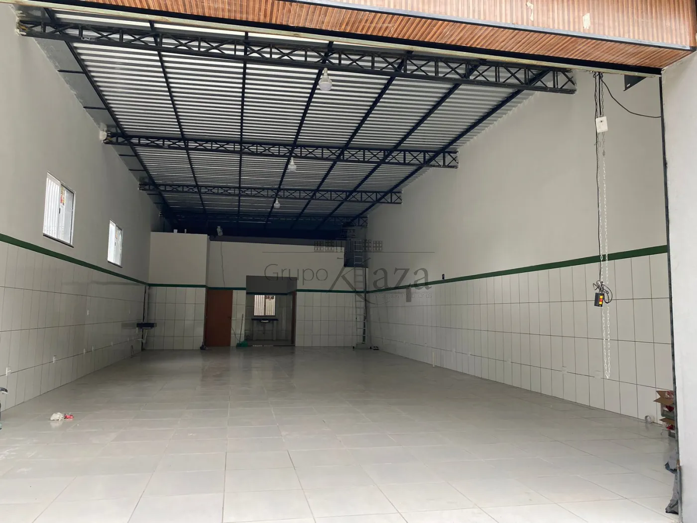 Foto 1 de Comercial Galpão em Jardim Satélite, São José dos Campos - imagem 1