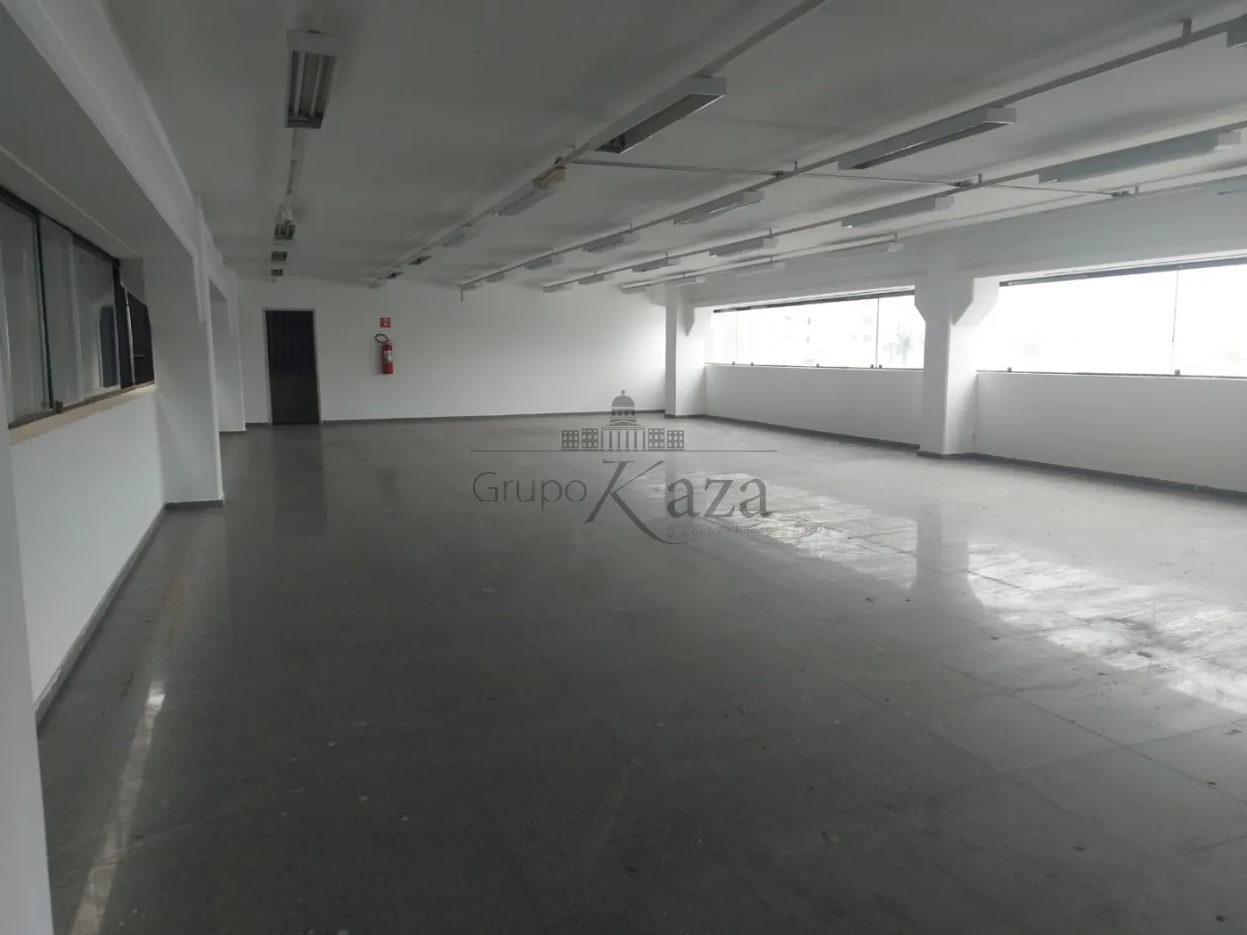 Foto 14 de Comercial Loja em condomínio comercial em Centro, São José dos Campos - imagem 14