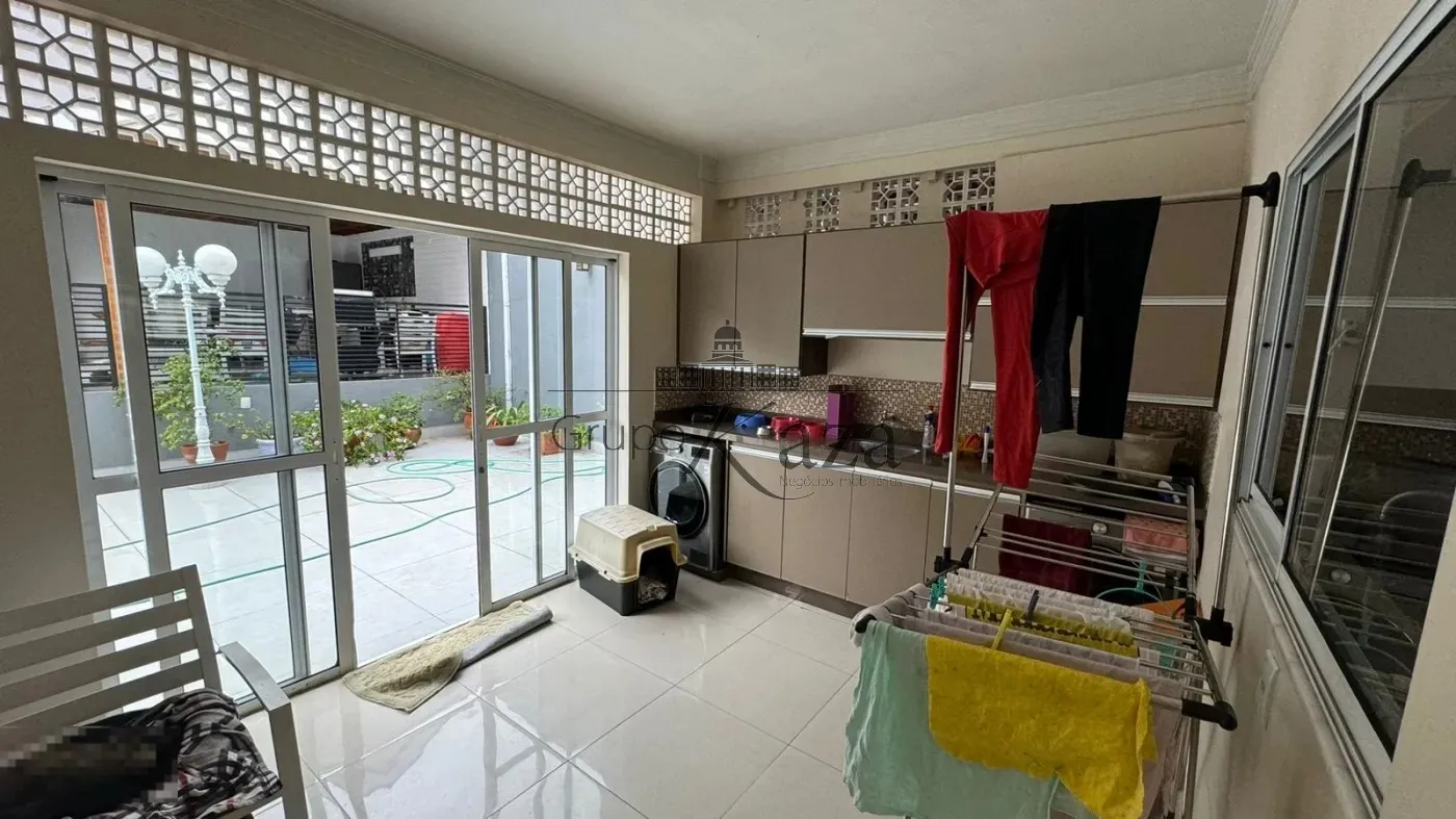 Foto 17 de Casa Comercial  Residencial em Jardim Apolo II, São José dos Campos - imagem 17
