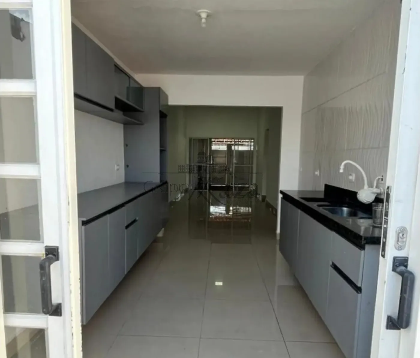 Foto 2 de Casa Térrea em Parque Califórnia, Jacareí - imagem 2