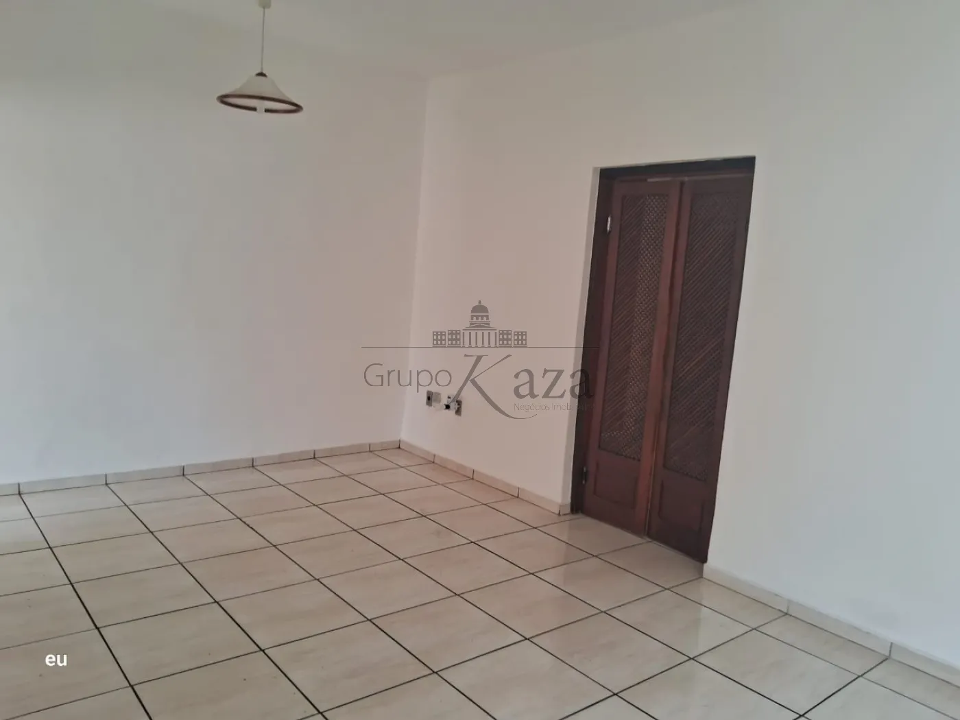 Foto 2 de Casa Padrão em Jardim Bela Vista, Jacareí - imagem 2