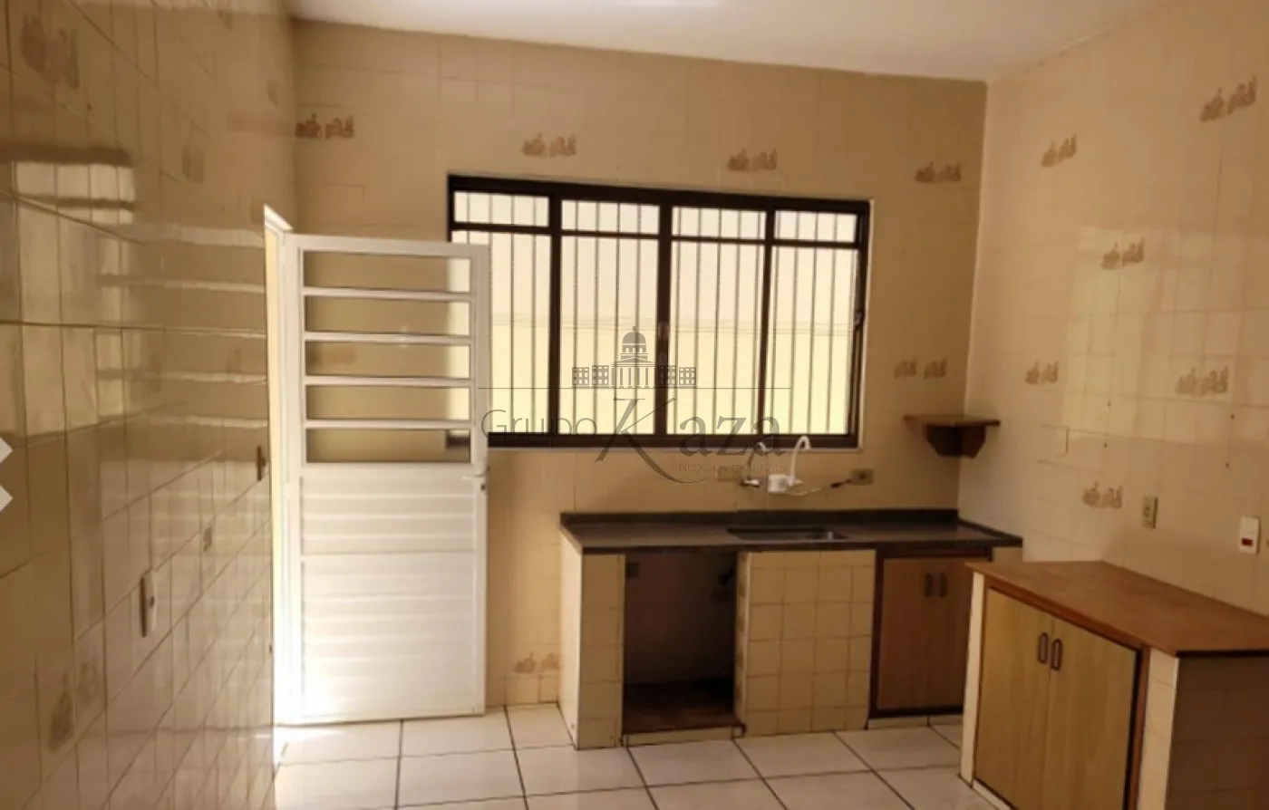 Foto 7 de Casa Padrão em Jardim Bela Vista, Jacareí - imagem 7