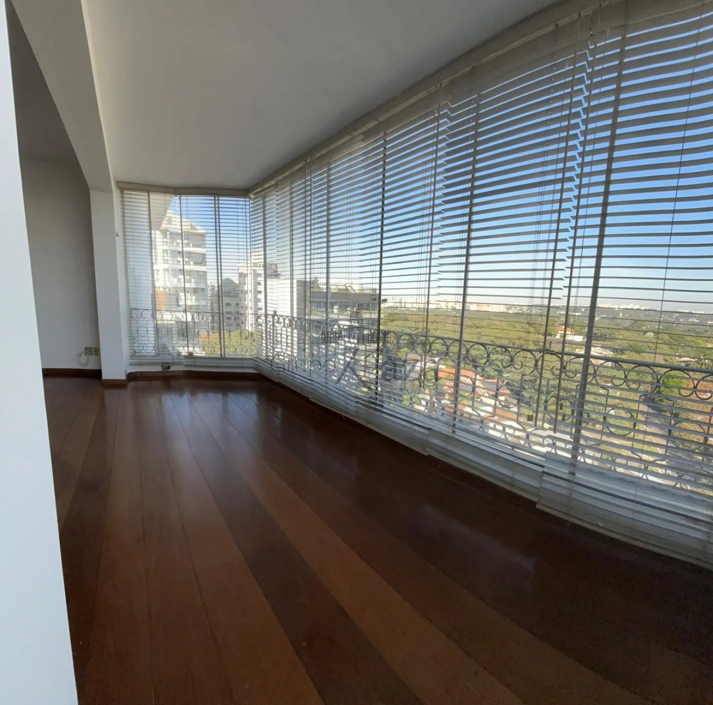Foto 2 de Apartamento Padrão em Vila Madalena, São Paulo - imagem 2