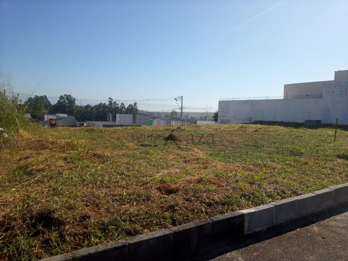 Foto 2 de Terreno Padrão em Loteamento Portal Santa Inês, São José dos Campos - imagem 2