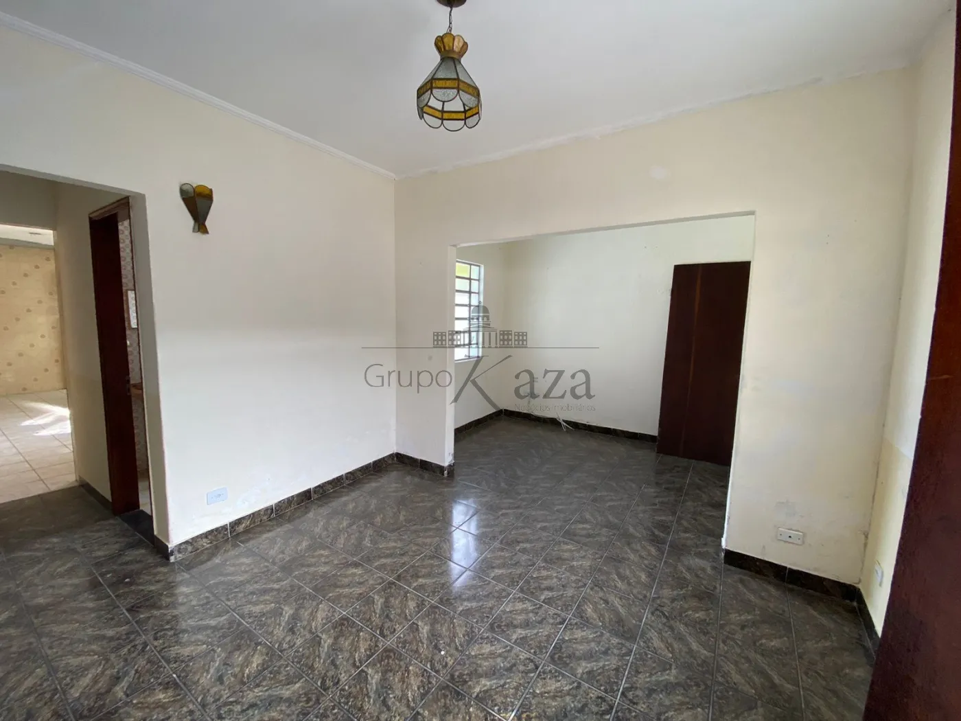 Foto 1 de Casa Padrão em Jardim Ismênia, São José dos Campos - imagem 1